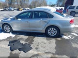 Volkswagen Passat 2.5L S 1VWAP7A30CC078070 снимка