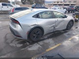 Toyota Prius Le JTDACAAU8S3064825 снимка