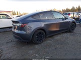 Tesla Model Y Awd/Long Range Dual Motor All-Wheel Drive 7SAYGDEE4PF957109 fotografie