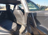 Toyota Rav4 Se JTMNFREV5JJ190953 снимка
