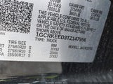 Chevrolet Silverado  4Wd Standard Bed Rst 1GCRKEED3TZ147956 снимка