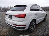 Audi Q3 2.0T Premium/2.0T Sport Premium WA1HCCFS5JR008462 fotografie
