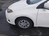 Toyota Corolla Le 5YFBURHE4JP796051 снимка