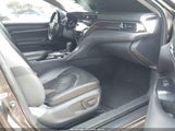 Toyota Camry Hybrid Xle 4T1B21HK5JU503124 photo