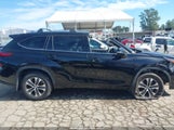 Toyota Highlander Xle 5TDHZRBH1MS535356 photo