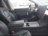 Tesla Model Y Long Range Dual Motor All-Wheel Drive 5YJYGDEE6MF263224 fotografie