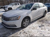 Volkswagen Passat 1.8T Sel Premium 1VWCT7A37HC074416 photo