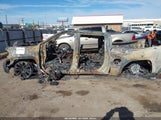 GMC Sierra  4Wd Short Box Slt 3GTUUDED5NG657601 снимка