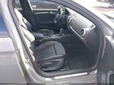 Audi A3 Premium 45 Tfsi S Line Quattro S Tronic WAUBEGFF9LA105503 снимка