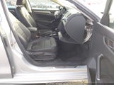 Volkswagen Passat 2.0T R-Line/2.0T S 1VWAA7A34JC019036 photo