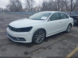 Volkswagen Passat 2.0T Wolfsburg Edition 1VWLA7A33KC005980 photo
