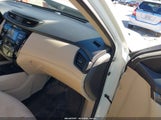 Nissan Rogue S KNMAT2MT4HP504940 fotografie