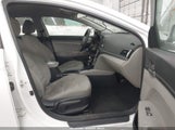Hyundai Elantra Se 5NPD74LF1HH175196 снимка