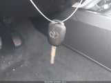 Toyota Tundra Sr5 4.6L V8 5TFRM5F14JX132079 снимка