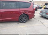 Chrysler Pacifica Touring Plus 2C4RC1FG0JR204622 photo