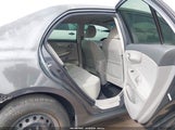 Toyota Corolla Le 2T1BU4EE3AC368947 fotografie