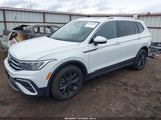 Volkswagen Tiguan 2.0T Se/2.0T Wolfsburg Edition 3VVMB7AX0RM048089 снимка