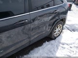 Jeep Cherokee Latitude 1C4PJMCS8GW131393 снимка