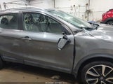 Nissan Rogue Sport Sl JN1BJ1CR1JW210940 fotografie