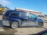 Toyota Sienna Le 5TDKSKFC8SS177024 снимка