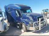Volvo Vnl 4V4NC9EH6JN997305 снимка