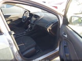 Ford Focus Se 1FADP3F27JL201570 fotografie