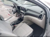 Hyundai Tucson Value KM8J3CA42KU010700 снимка