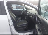Buick Encore KL4CJ3SB8JB672706 снимка