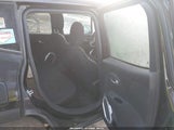 Jeep Renegade Latitude 4X4 ZACCJBBB8JPJ37717 photo