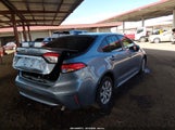 Toyota Corolla Le JTDEPRAE2LJ117139 снимка