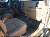 Jeep Wrangler Se 1J4FA29P4YP756060 снимка