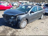 Toyota Camry Le 4T1BF1FK9CU049387 снимка