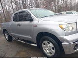 Toyota Tundra Grade 5.7L V8 5TFRY5F19CX121098 photo