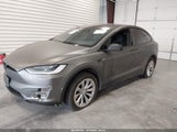 Tesla Model X 100D/75D/Long Range/Standard Range 5YJXCDE26KF184985 снимка