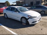 Ford Fusion Hybrid Se 3FA6P0LU6GR215399 снимка