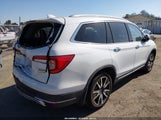 Honda Pilot Awd Touring 8 Passenger 5FNYF6H98MB044360 photo