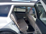 Subaru Outback 2.5I Premium 4S4BRBCC1E3310045 снимка