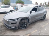 Tesla Model Y Premium Rear-Wheel Drive/Standard Rear-Wheel Drive 7SAYGDED6TF538275 photo