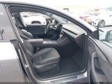 Tesla Model Y Premium Rear-Wheel Drive/Standard Rear-Wheel Drive 7SAYGDED6TF538275 photo