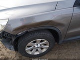 Volkswagen Tiguan S WVGAV7AXXAW001094 fotografie