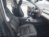 Tesla Model Y Awd/Long Range Dual Motor All-Wheel Drive 7SAYGAEE5PF941919 fotografie