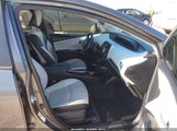 Toyota Prius Xle JTDKARFU9K3085295 снимка