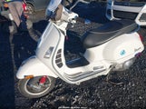 Vespa Gts 300 Super ZAPM459L3C5703274 снимка