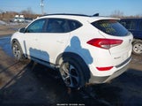 Hyundai Tucson Value KM8J3CA23JU821225 fotografie
