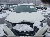 Nissan Rogue Sv 5N1AT2MV8HC747980 снимка