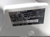 Toyota Rav4 Xle JTMWFREV3FD052063 снимка