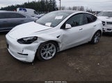 Tesla Model Y Long Range Dual Motor All-Wheel Drive 7SAYGDEE9NF504732 fotografie