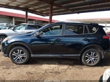 Toyota Rav4 Le JTMBFREV0JJ239351 снимка