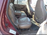 Ford Expedition Eddie Bauer/Xlt 1FMEU17L8WLA03425 photo