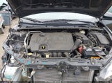 Toyota Corolla Le Plus 5YFBURHE2FP181232 снимка